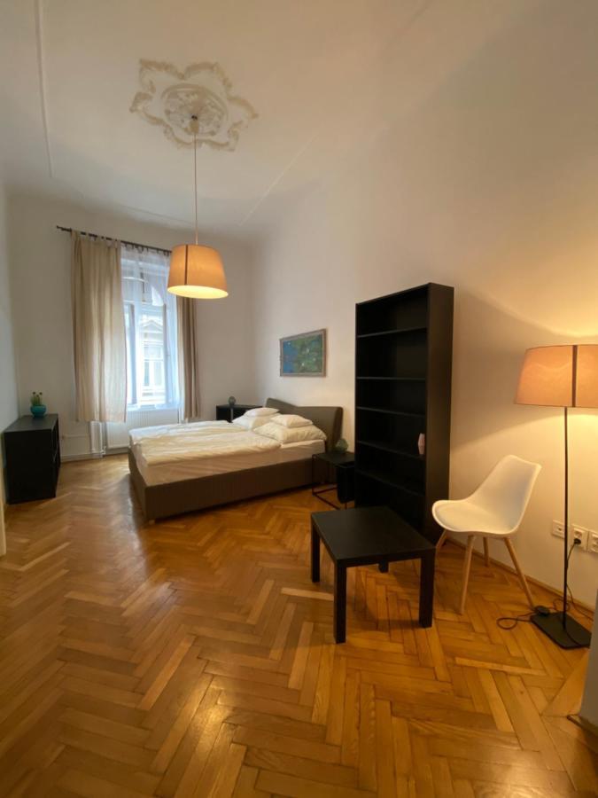 Apartament 3 Bedrooms- Quarter *